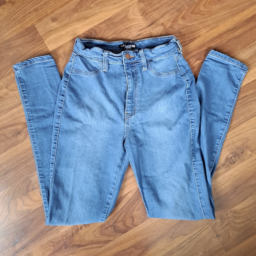 Juniors Size 7 Fashion Nova Blue Skinny High Rise Jeans